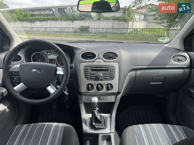 Универсал Ford Focus 2010 в Киеве