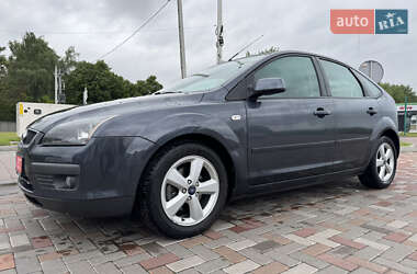 Хэтчбек Ford Focus 2007 в 