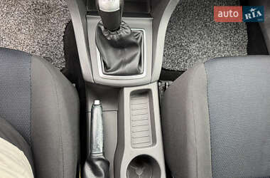 Хэтчбек Ford Focus 2007 в 