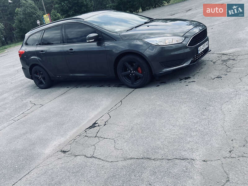 Универсал Ford Focus 2016 в 