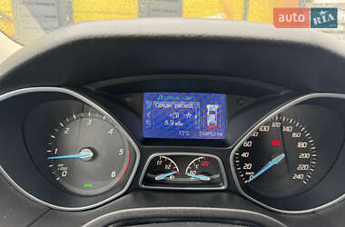 Универсал Ford Focus 2013 в 