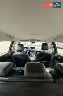 Универсал Ford Focus 2013 в 