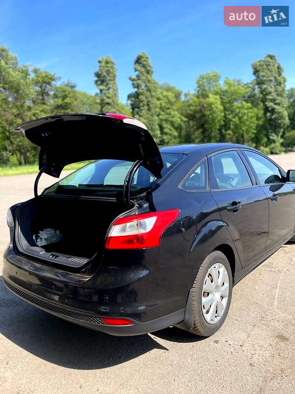 Седан Ford Focus 2012 в Павлограде