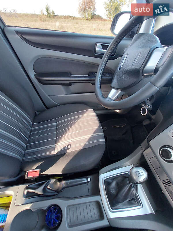 Універсал Ford Focus 2010 в Краматорську