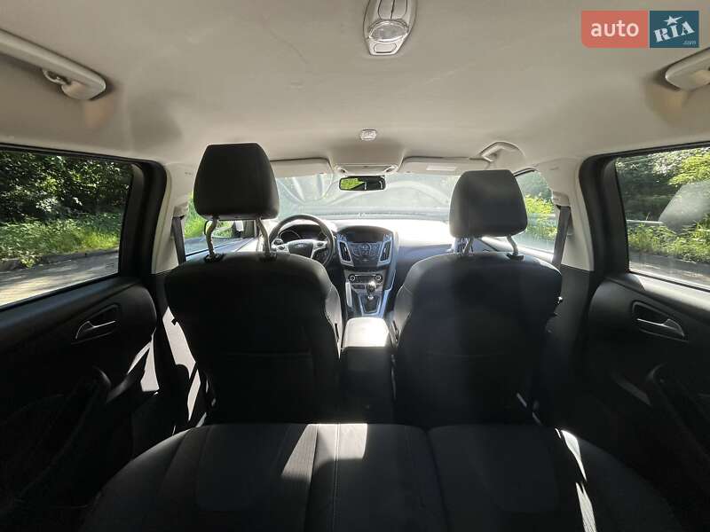 Універсал Ford Focus 2011 в Львові фото 24 Універсал Ford Focus 2011 в Львові