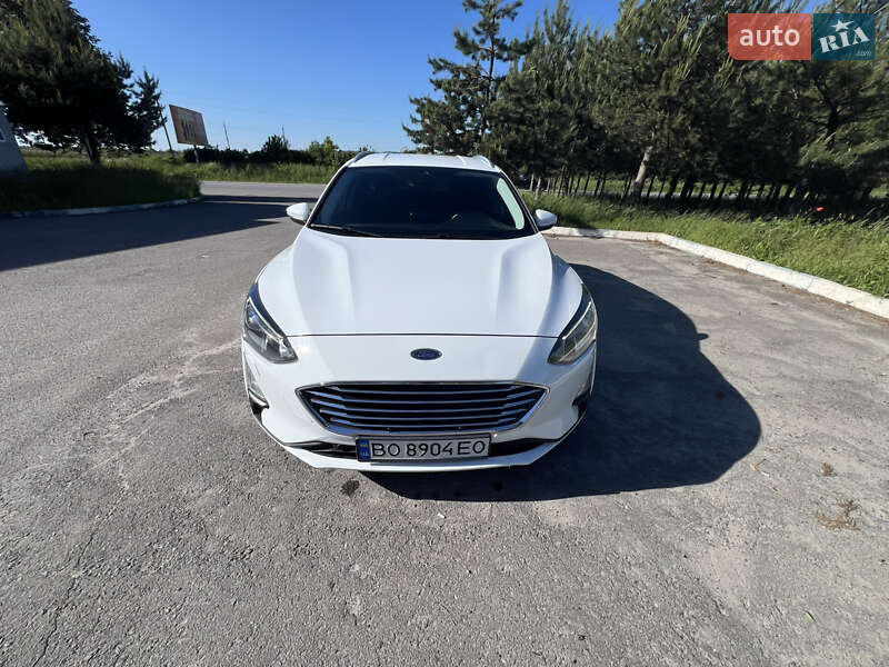 Универсал Ford Focus 2019 в Луцке фото 10 Универсал Ford Focus 2019 в Луцке