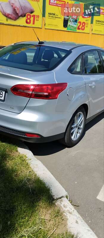 Седан Ford Focus 2017 в Ужгороді