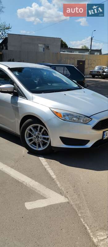 Седан Ford Focus 2017 в Ужгороді
