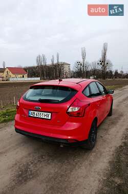 Хэтчбек Ford Focus 2013 в 