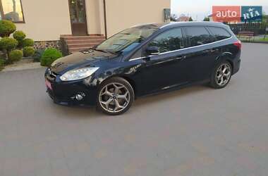 Универсал Ford Focus 2012 в 