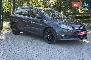 Универсал Ford Focus 2012 в 