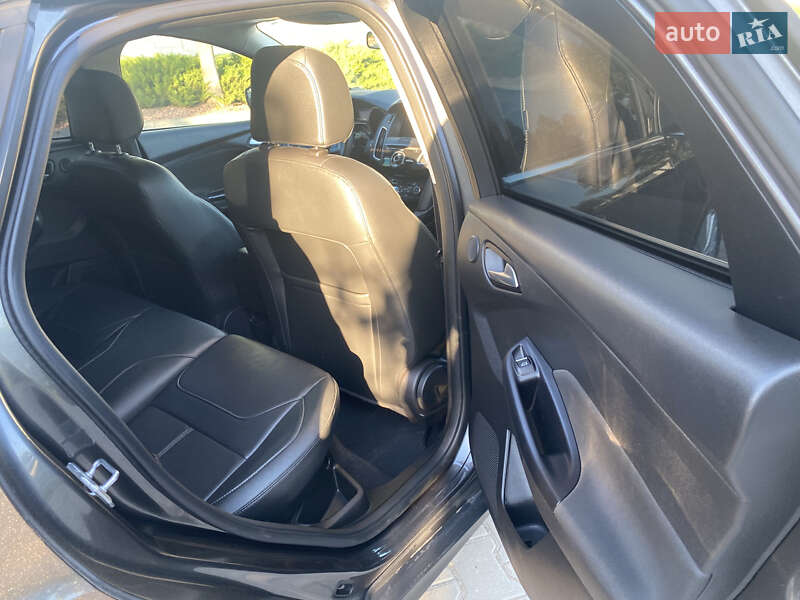 Хэтчбек Ford Focus 2016 в Одессе фото 25 Хэтчбек Ford Focus 2016 в Одессе