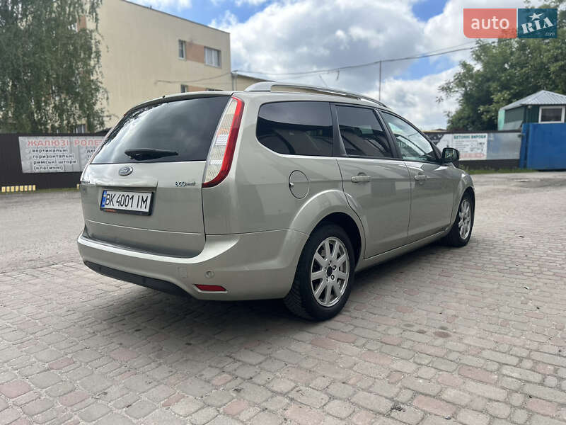 Универсал Ford Focus 2010 в Ровно