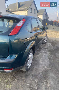 Хэтчбек Ford Focus 2007 в 