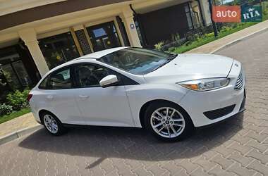 Седан Ford Focus 2016 в 