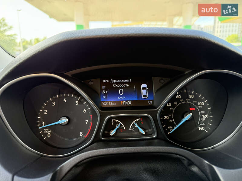 Седан Ford Focus 2016 в Киеве