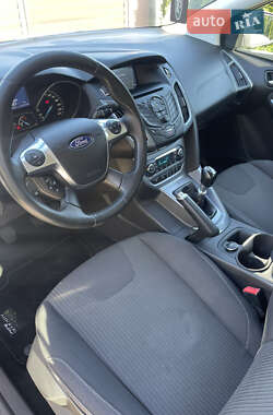 Универсал Ford Focus 2013 в 