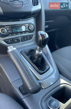 Универсал Ford Focus 2013 в 