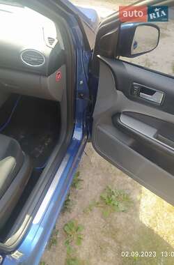Седан Ford Focus 2008 в 