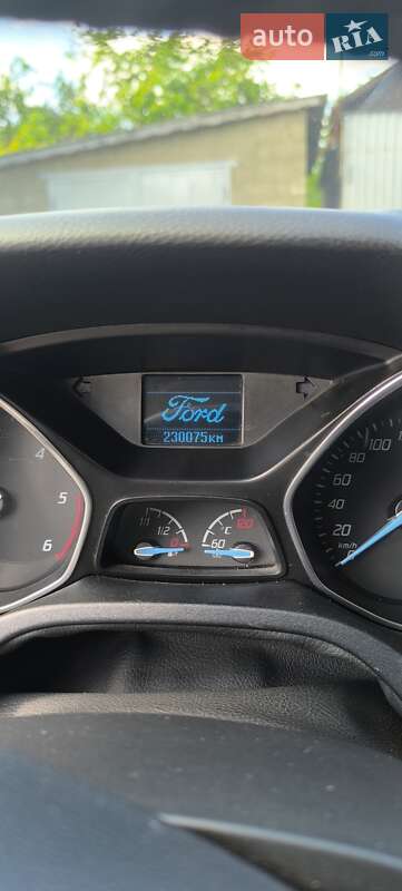 Универсал Ford Focus 2014 в Хороле