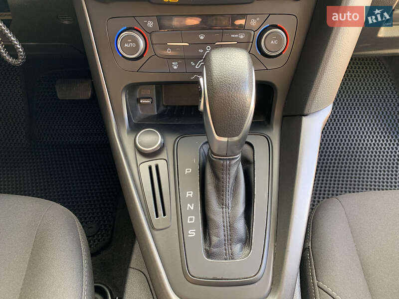 Седан Ford Focus 2017 в Шостке