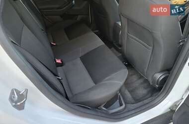 Седан Ford Focus 2015 в 