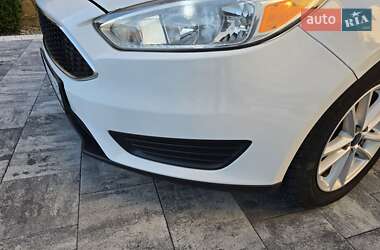 Седан Ford Focus 2015 в 