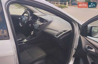 Хэтчбек Ford Focus 2016 в 
