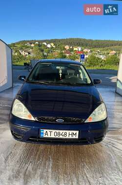 Хэтчбек Ford Focus 2002 в 