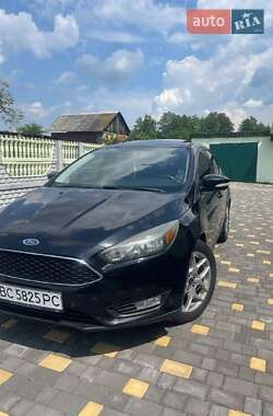 Седан Ford Focus 2015 в Винниках
