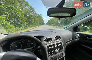 Хетчбек Ford Focus 2006 в 