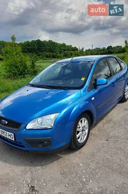 Хэтчбек Ford Focus 2007 в 