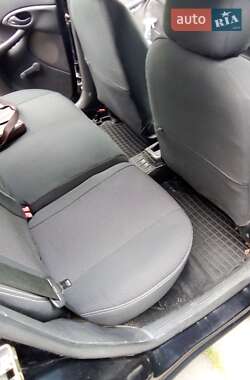 Универсал Ford Focus 2003 в 