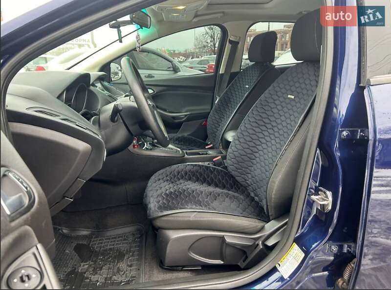 Седан Ford Focus 2017 в Киеве