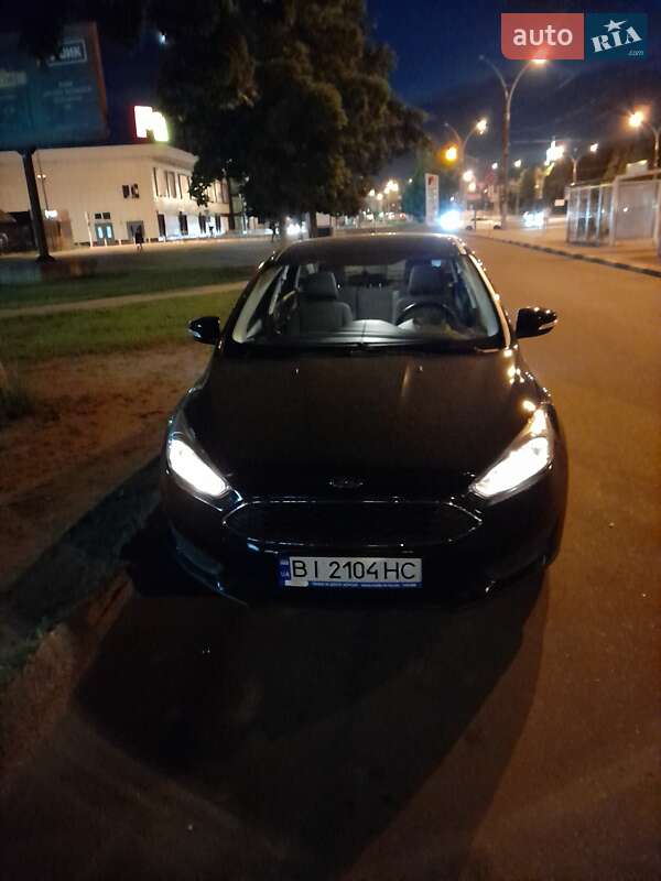 Седан Ford Focus 2018 в 