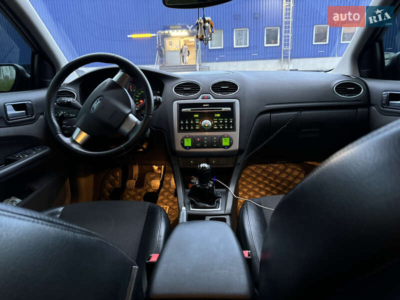 Хэтчбек Ford Focus 2005 в Львове