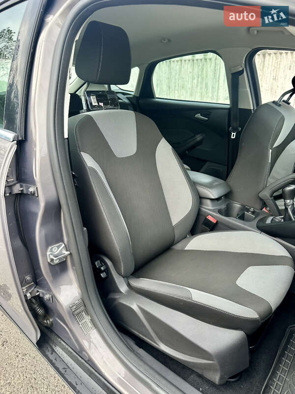 Хэтчбек Ford Focus 2012 в Киеве