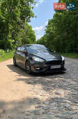 Хэтчбек Ford Focus 2015 в 