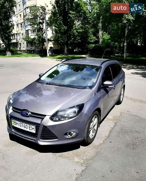 Универсал Ford Focus 2012 в 