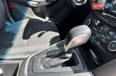 Хэтчбек Ford Focus 2017 в 