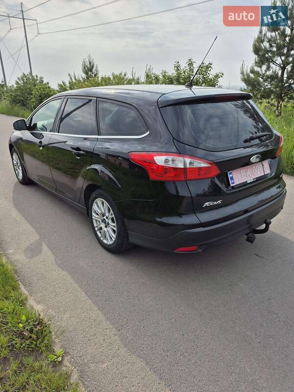 Универсал Ford Focus 2011 в Ровно
