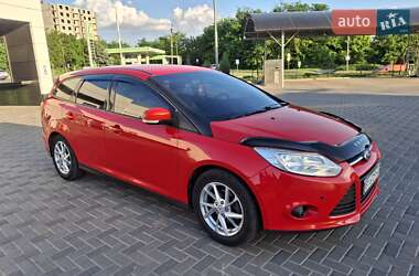 Универсал Ford Focus 2011 в 