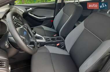 Универсал Ford Focus 2013 в 