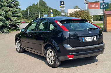 Хэтчбек Ford Focus 2006 в 