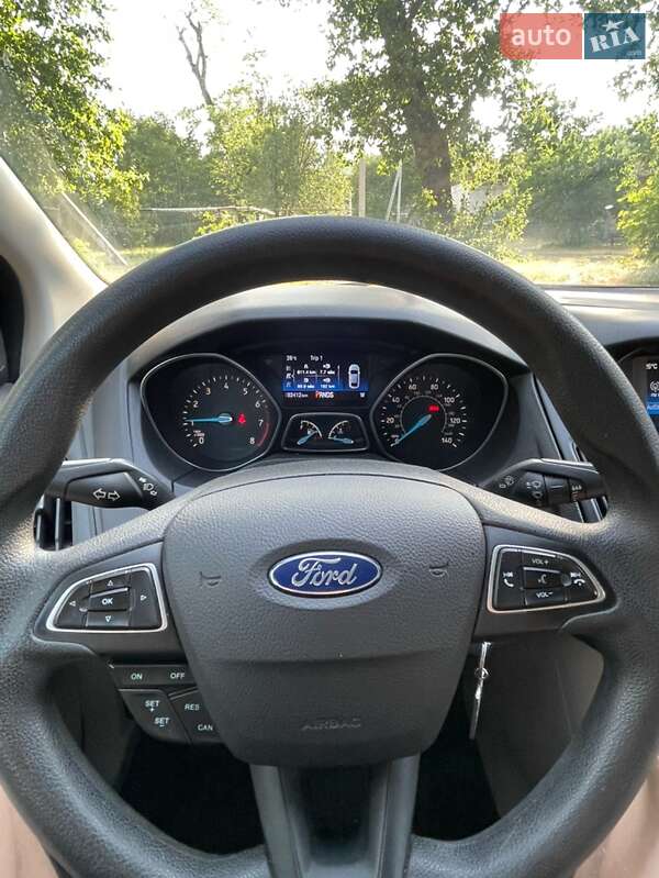 Седан Ford Focus 2017 в Днепре
