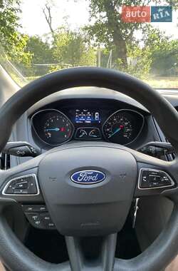 Седан Ford Focus 2017 в 