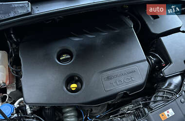 Универсал Ford Focus 2013 в 