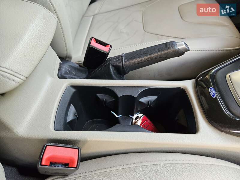 Хэтчбек Ford Focus 2015 в Черкассах фото 30 Хэтчбек Ford Focus 2015 в Черкассах