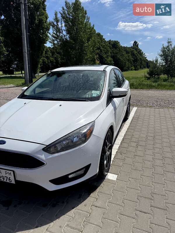Седан Ford Focus 2017 в Киеве