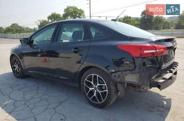 Седан Ford Focus 2018 в 